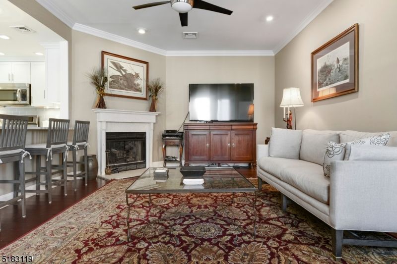 22 Franklin Pl