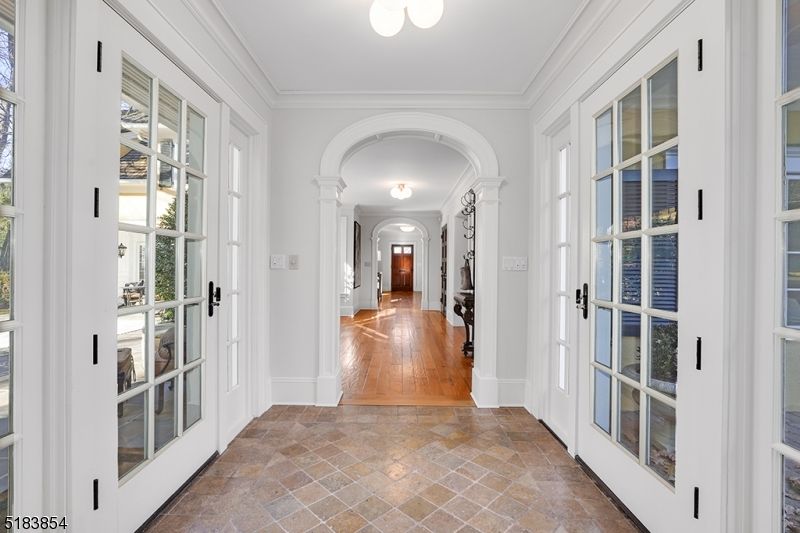 55 Ox Bow Lane