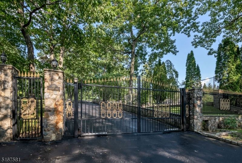 43 Graceview Dr