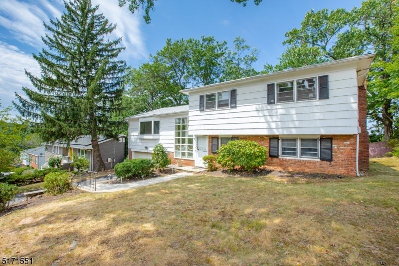 38 Korwel Cir