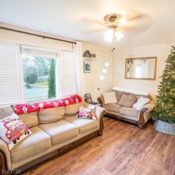 14 Avenue B