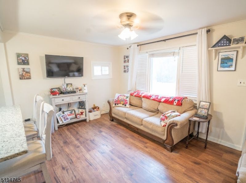 14 Avenue B