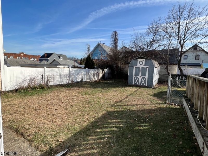 19 Sherman Pl
