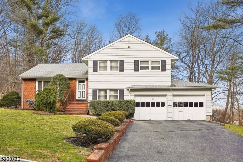 21 Tenney Rd