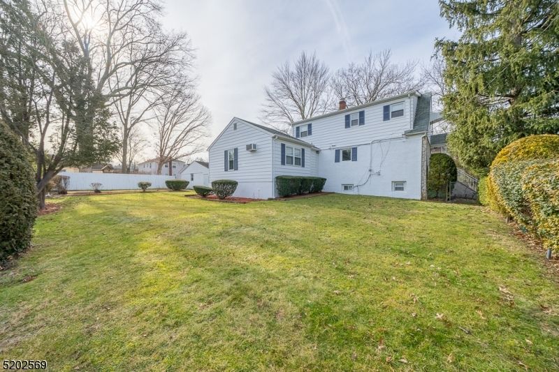 57 Marion Ave