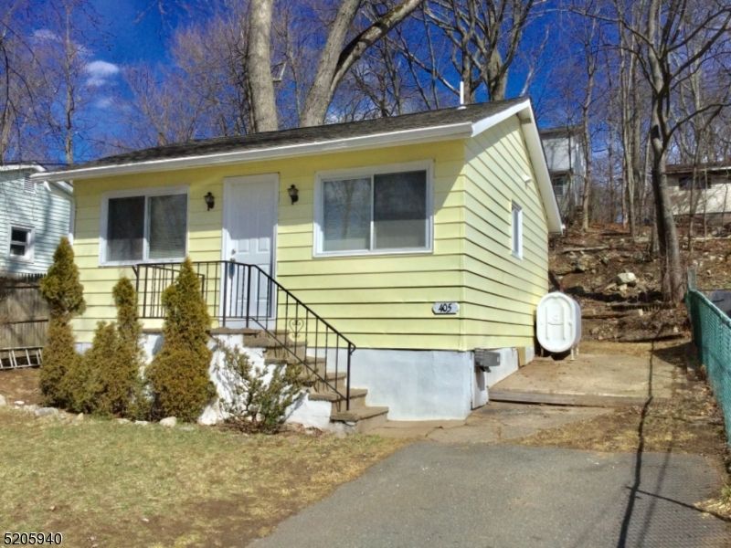 405 Brooklyn Mountain Rd