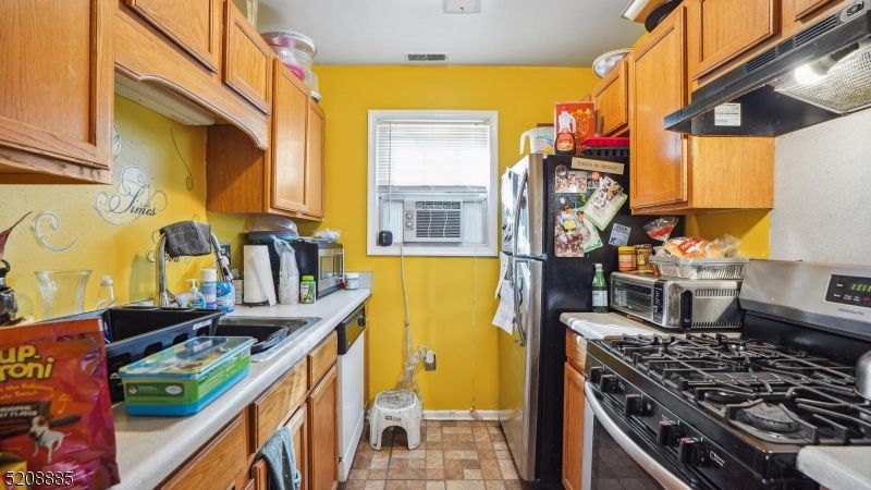 37 Jacob St