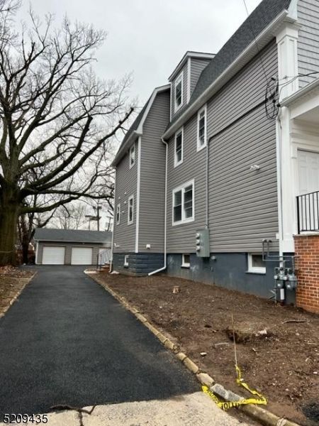 47 Rich St