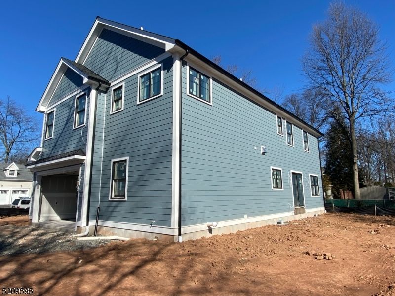 6 Faulkner Dr