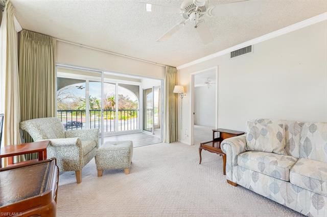 53 High Point Cir W
