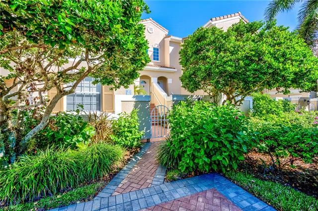 8380 Excalibur Cir