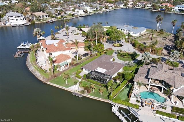 1823 Hurricane Harbor Ln