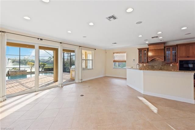 7848 Martino Cir