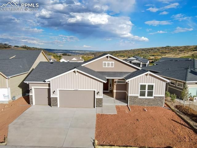 4565 Mesa Top Drive