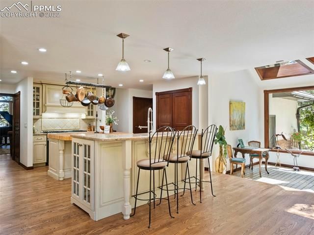 1525 Napoli Way