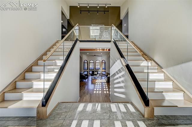 4160 S Club Drive