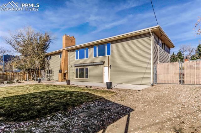 419 Kinnikinnik Drive