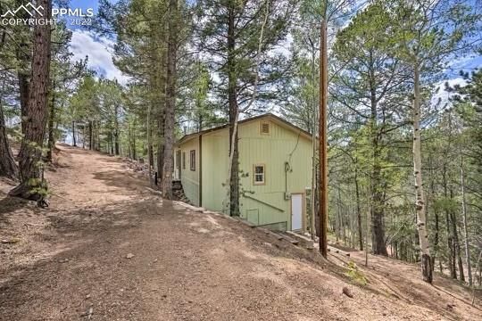 577 Horseshoe Drive
