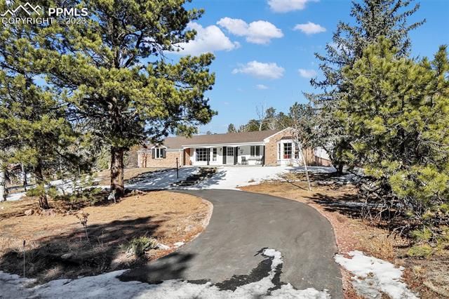 1350 Woodmoor Drive