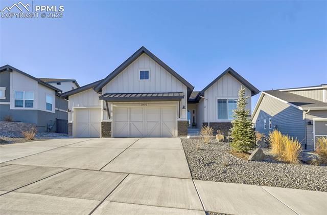 1053 Sir Barton Drive
