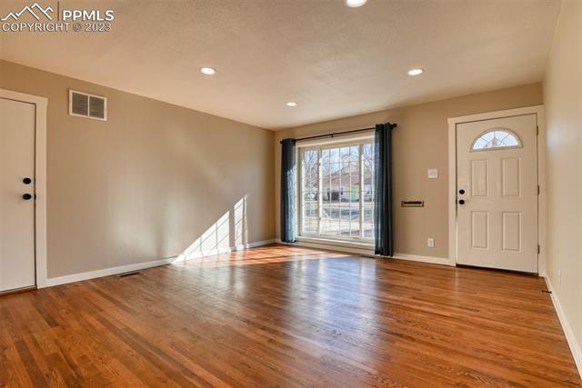 1422 Alexander Road