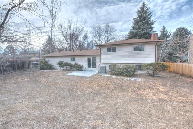 4346 Ridgeglen Road