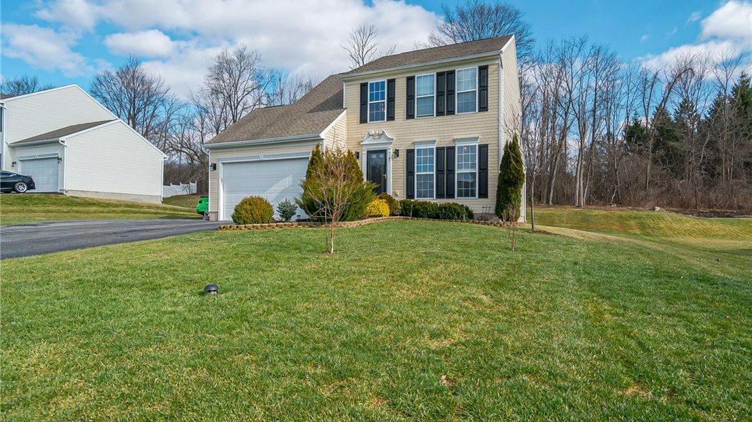 165 Golden Meadows Way, Camillus, NY, 13164 eXp Realty®