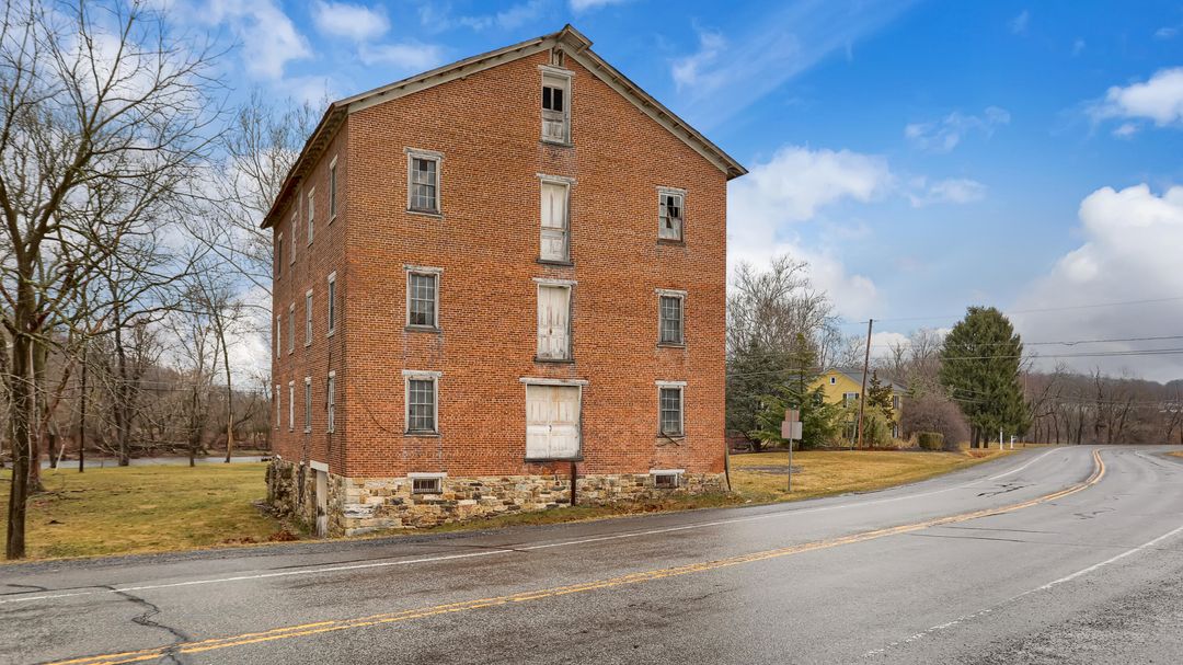 1209 Mill Road, Selinsgrove, PA, 17870 eXp Realty®