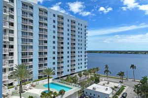 The Slade West Palm Beach, FL: Your Ultimate Guide to Luxurious Living