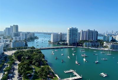 1800 Sunset Harbour Dr Miami Beach FL 33139