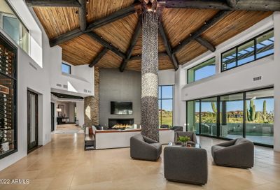 9927 E Chiricahua Pass Scottsdale AZ 85262