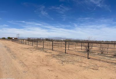 072f W Long Rifle Road Aguila AZ 85320
