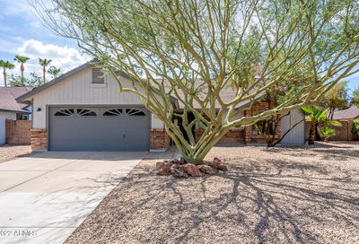 1226 N Lakeshore Drive Chandler AZ 85226