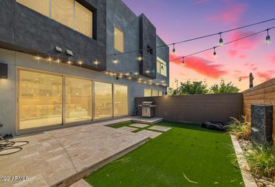 1913 W Kinfield Trail Phoenix AZ 85085