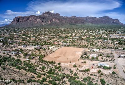 S Roadrunner Road Apache Junction AZ 85119