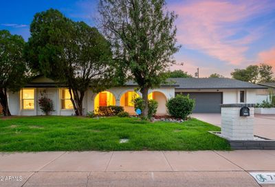 7028 N 12th Way Phoenix AZ 85020