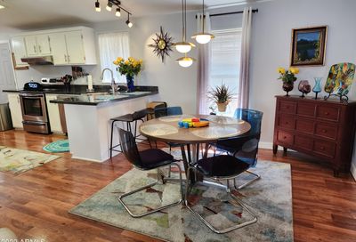 2233 E Behrend Drive Phoenix AZ 85024