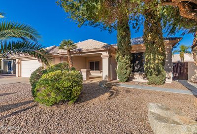 2529 S Essex -- Mesa AZ 85209