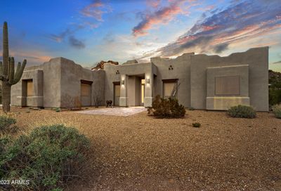 5465 N Winchester Road Apache Junction AZ 85119