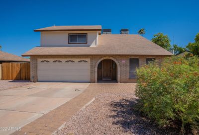 1358 W Los Lagos Vista Mesa AZ 85202
