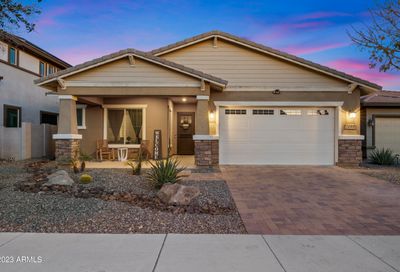 4955 S Moccasin Trail Gilbert AZ 85298