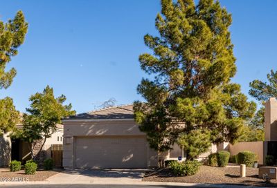 6811 S 39th Place Phoenix AZ 85042