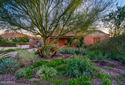1627 W Earll Drive Phoenix AZ 85015