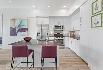 7300 E Earll Drive Scottsdale AZ 85251
