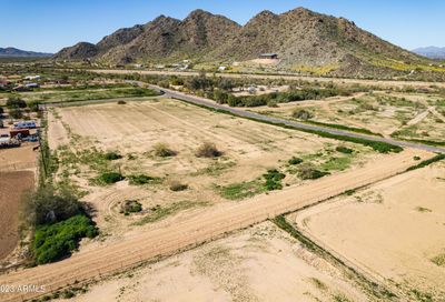 12055 N Thunderbird Road Maricopa AZ 85139