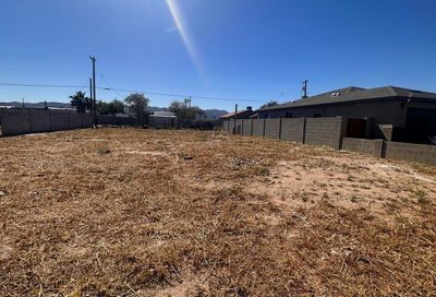 1831 E Illini Street Phoenix AZ 85040