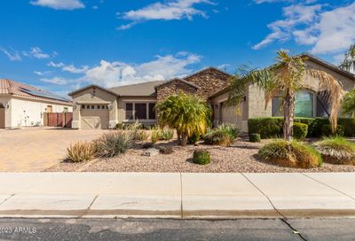 3821 S Granite Drive Chandler AZ 85286