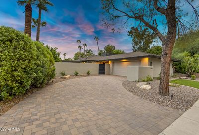 7605 E Via De Lindo -- Scottsdale AZ 85258