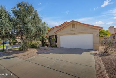 4519 E Amberwood Drive Phoenix AZ 85048