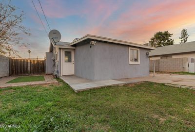 638 S Macdonald -- Mesa AZ 85210